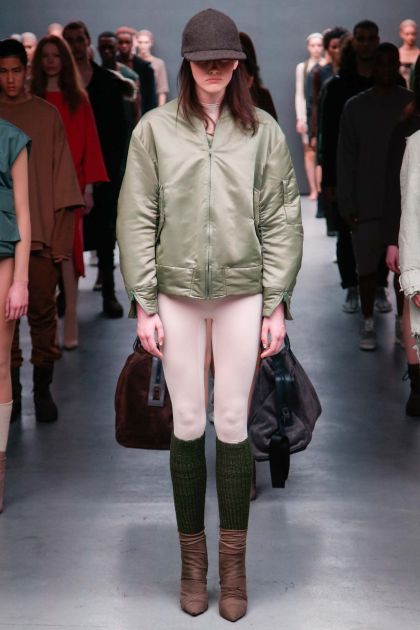 NoiDivatMagazin Sportruhazat 20150115 KanyeWest adidas 2