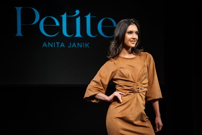 Petite - Anita Janik PetiteAnitaJanik 1 002