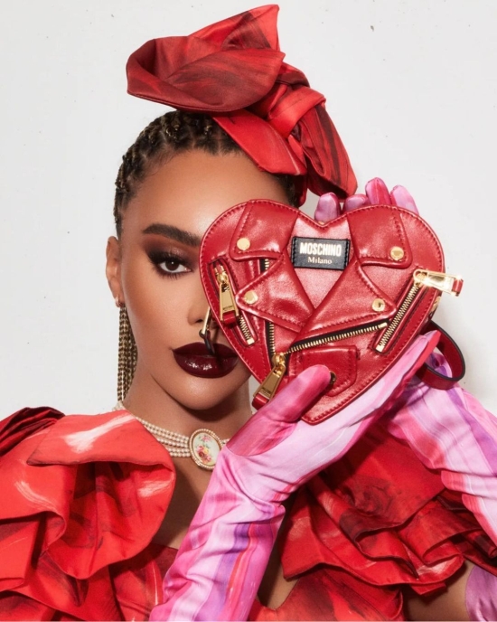 moschino szivtaska 20220815 7