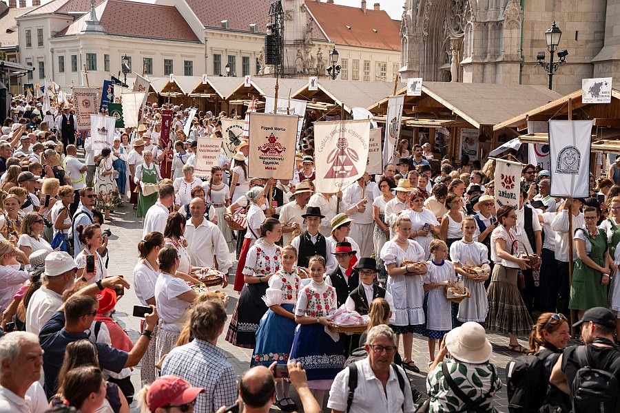 MestersegekUnnepe 202608 GoraczJozsef 001